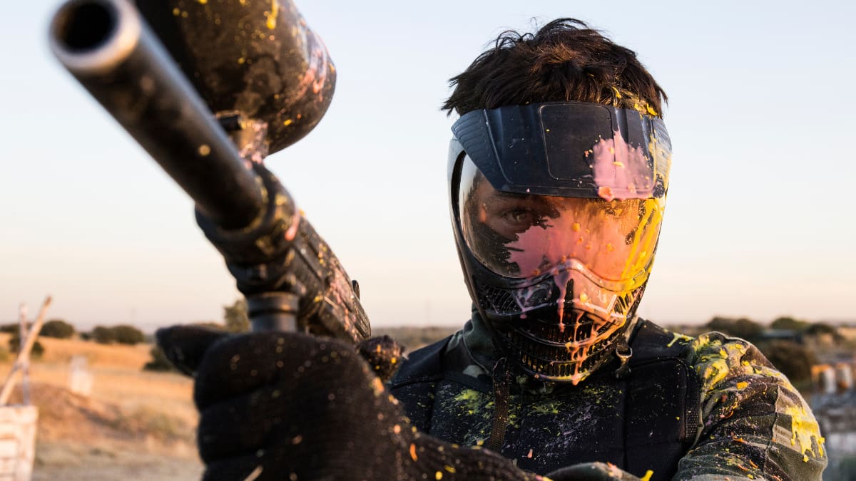 6 lugares para jugar paint ball en Bogotá: Precios, edad mínima y más ¿Cómo ir vestido?