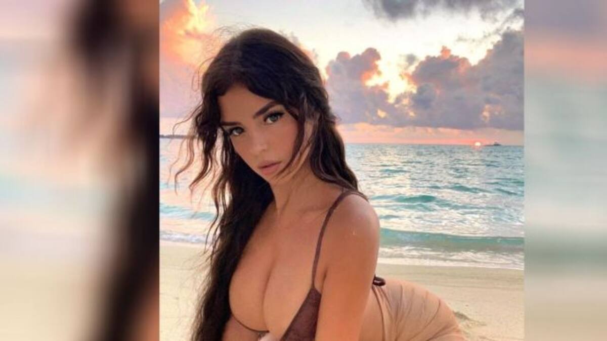 Demi Rose le dice adiós al 2020 con ajustado y sensual vestido