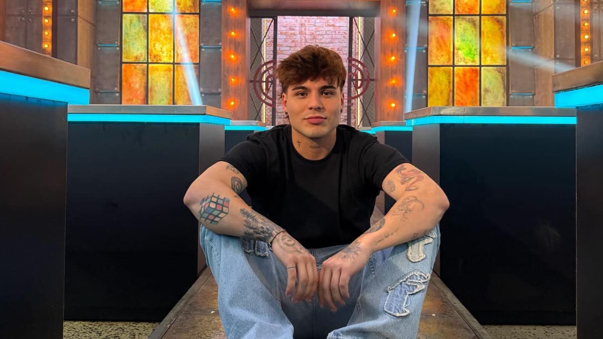 ¿Quién es la novia de Sebastián Villalobos? Tienen una hija juntos y llevan varios años