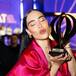Luisa Fernanada W recibió significativo premio por su trabajo en redes sociales: "Es maravilloso"