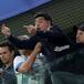 POR ESTAS FOTOS DICEN QUE MARADONA CONSUMIÓ COCAÍNA DURANTE EL PARTIDO DE ARGENTINA