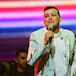 Fan le tiró un trago en la cara a Yeison Jiménez y así fue la reacción del cantante