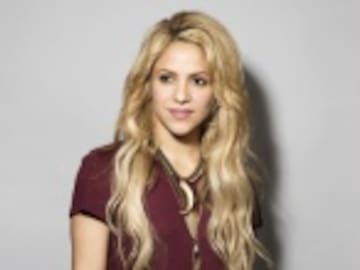 SHAKIRA FUE CRITICADA POR USAR ESTE VESTIDO EN LA BODA DE MESSI