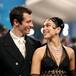 ¡Dua Lipa dio el sí! La artista albanobritánica se comprometió con Callum Turner