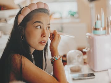 Pasos para hacer un maquillaje natural si eres principiante: Ojos, labios y piel