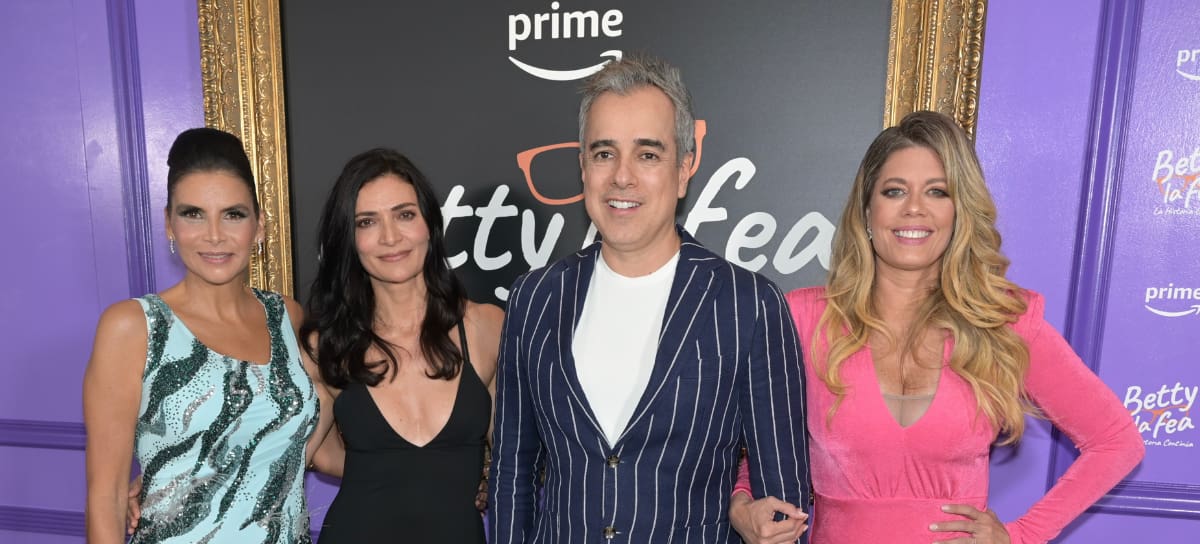 Natalia Ramirez, Ana Maria Orozco, Jorge Enrique Abello y Lorna Cepeda en la proyección especial de la serie en Miami, julio 2024. | Getty Images/Manny Hernández