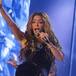Shakira rompe Times Square con concierto gratuito ante más de 40.000 seguidores