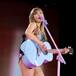 El ascenso y declive del pop inglés en la última década ante el fenómeno urbano en España