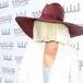 SIA PUBLICA UNA FOTOGRAFÍA SUYA DESNUDA EN REDES PARA DESMANTELAR SU VENTA ILEGAL