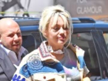 MILEY CYRUS YA NO SE IDENTIFICA CON SU ÉXITO 'WRECKING BALL'