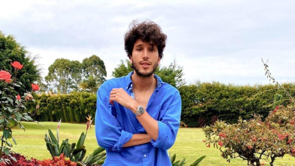 Sebastián Yatra confiesa que aún duerme con sus papás