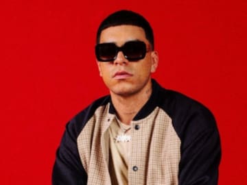 Ver también: Blessd y Ryan Castro botaron dólares durante su presentación en un famoso bar en Estados Unidos