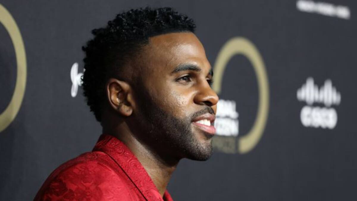 ¿Jason Derulo se queda sin dientes tras realizar reto viral?