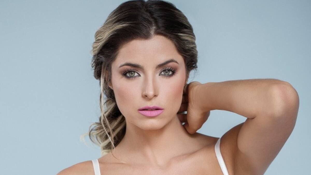 ¡Sin Photoshop! Así Luce la foto de Cristina Hurtado desnuda