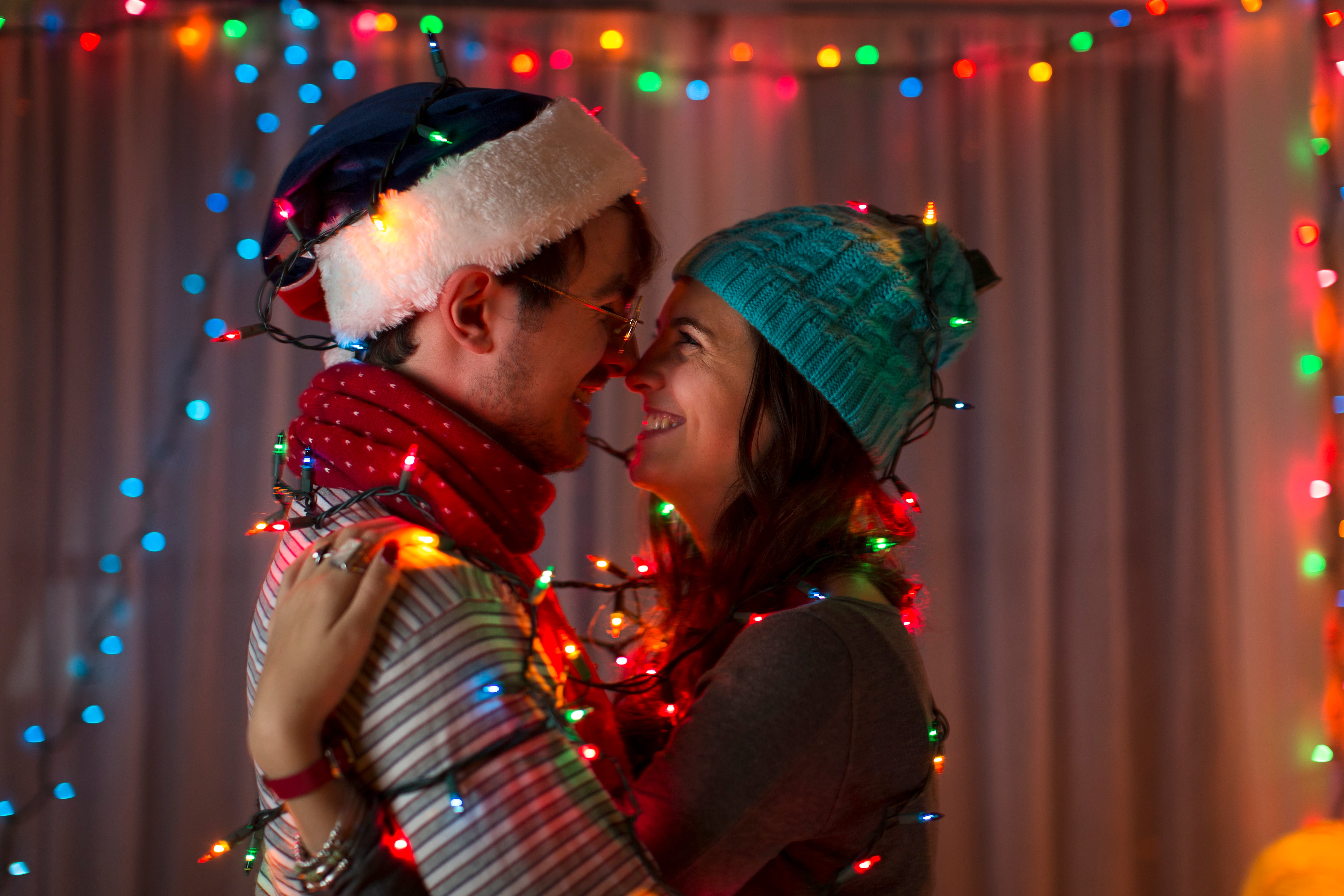Navidad en pareja (créditos: GettyImages)