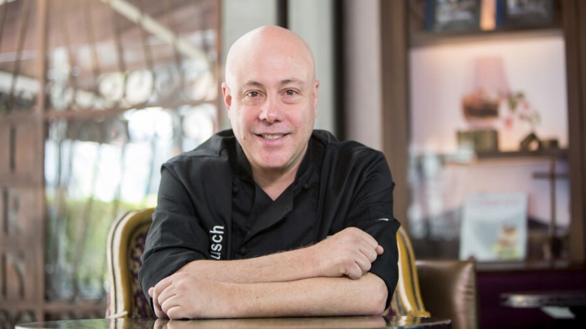 ¿Cómo se llaman los restaurantes de Jorge Rausch y dónde quedan? 2 quedan fuera de Colombia