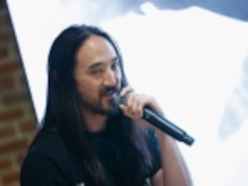 STEVE AOKI SALE DESNUDO EN INSTAGRAM Y PROVOCA LA BURLA DE SUS FANS