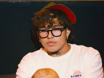 ¿Promoviendo la infidelidad? Beéle desata polémica por frase en medio de su show