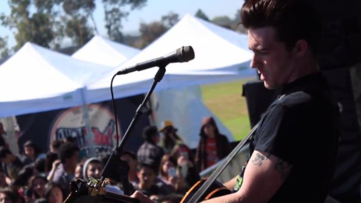Drake Bell no podrá volver a tocar la guitarra
