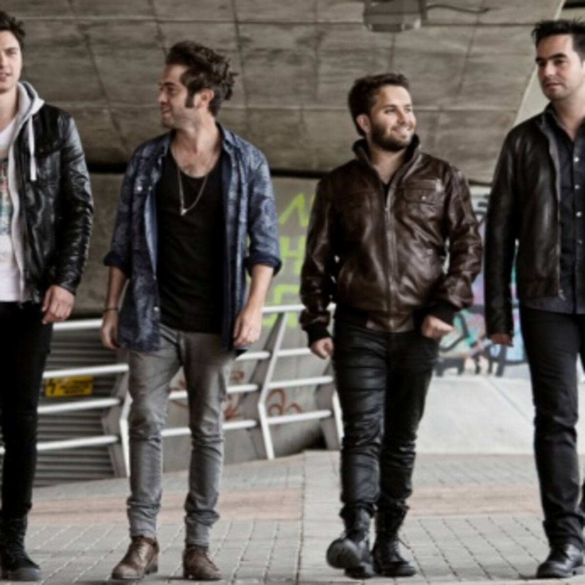 En NY Pirañas preparan el lanzamiento de: "Es Posible"