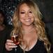 Mariah Carey mostró más de la cuenta gracias a su escote