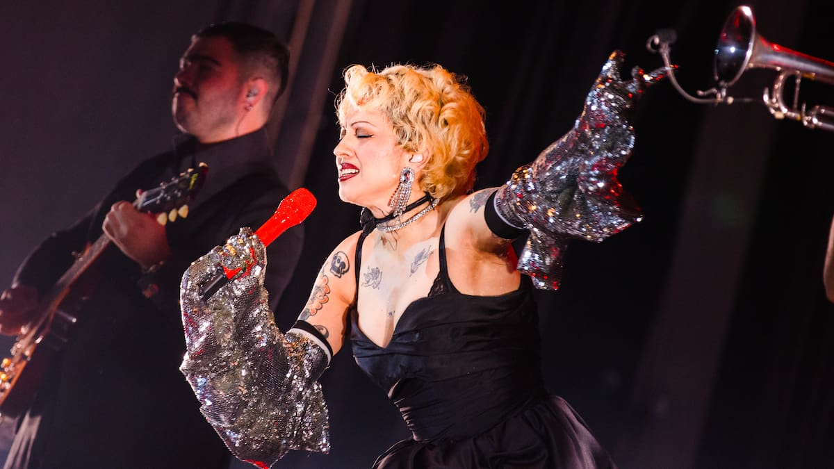 ¿Por qué NO transmitieron el show de Mon Laferte en Rock al Parque 2026? Esto dijo la artista