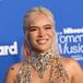Papá de Karol G demostró su talento para cantar y en redes afirman que "sí se llama"