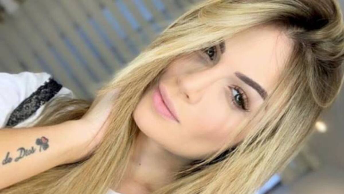 ¡Qué cuerpazo! Sara Uribe enamora con foto en bikini