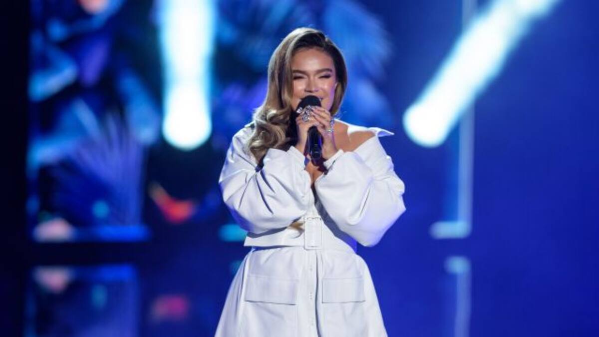 "Anuel come muy rico", le escribieron a Karol G por foto en la que mostró más de la cuenta