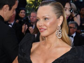 Pamela Anderson esta irreconocible