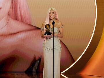 Premios Grammy 2024; Karol G gana su primer Grammy