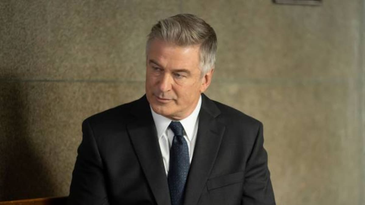 Alec Baldwin decide retirarse de la actuación tras tragedia en el set de ‘RUST’
