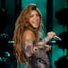 Así puedes escuchar la nueva versión de 'Hips Don't Lie' de Shakira junto a Ed Sheeran y Beéle