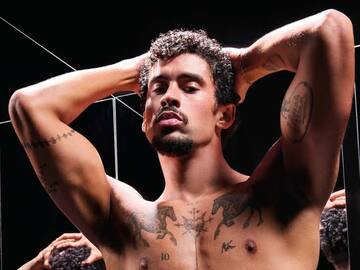 Bad Bunny incendió las redes sociales en su colaboración con Calvin Klein; hasta yo me porto bonito