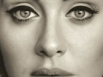 Adele canta al estilo de Nicki Minaj y las Spice Girls