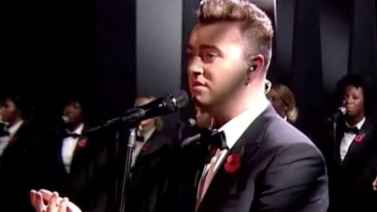 El nuevo aspecto físico de Sam Smith causa controversia en las redes