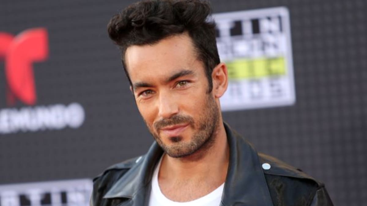 Las calientes fotos de un actor mexicano, vuelve locas a todas en Instagram