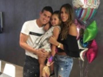 A TRAVÉS DE LAS REDES JAMES Y DANIELA PRETENDEN DEMOSTRAR QUE ESTÁN SEPARADOS