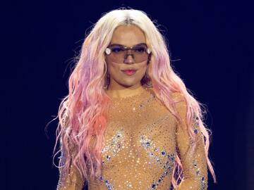 Karol G respondió al homenaje que le hizo Anahí en Medellín con tierno mensaje: "Mi reina"