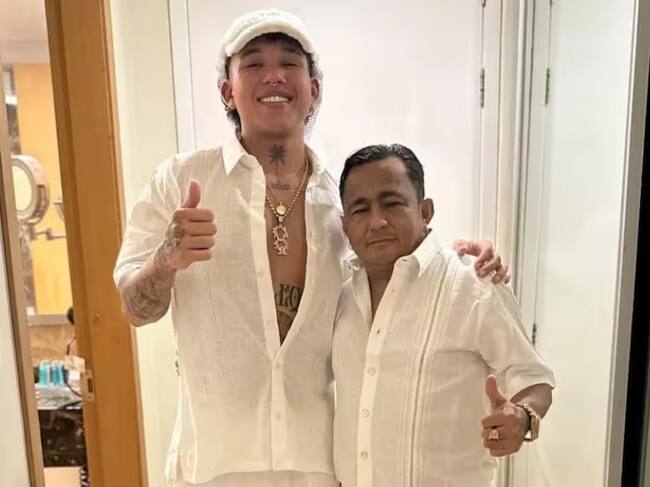 Créditos: Beéle y su padre - Tomada de Instagram