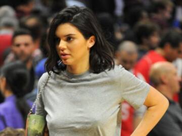 KENDALL JENNER CIERRA SU APP PERSONAL