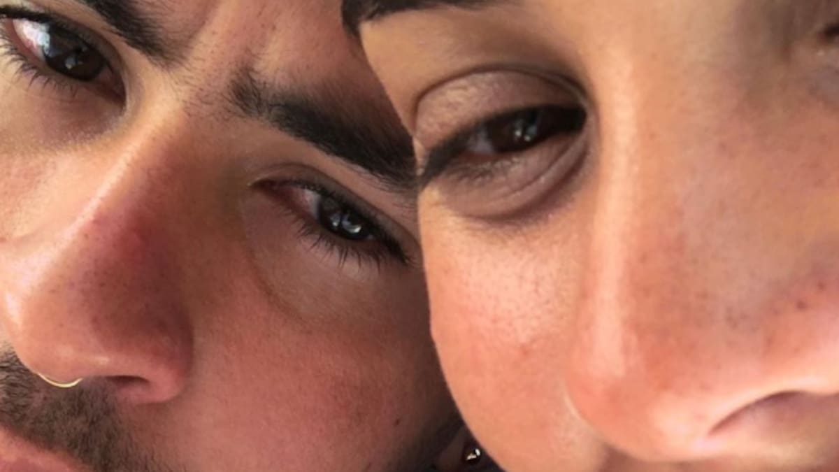 Bad Bunny presume a su novia y las redes estallan