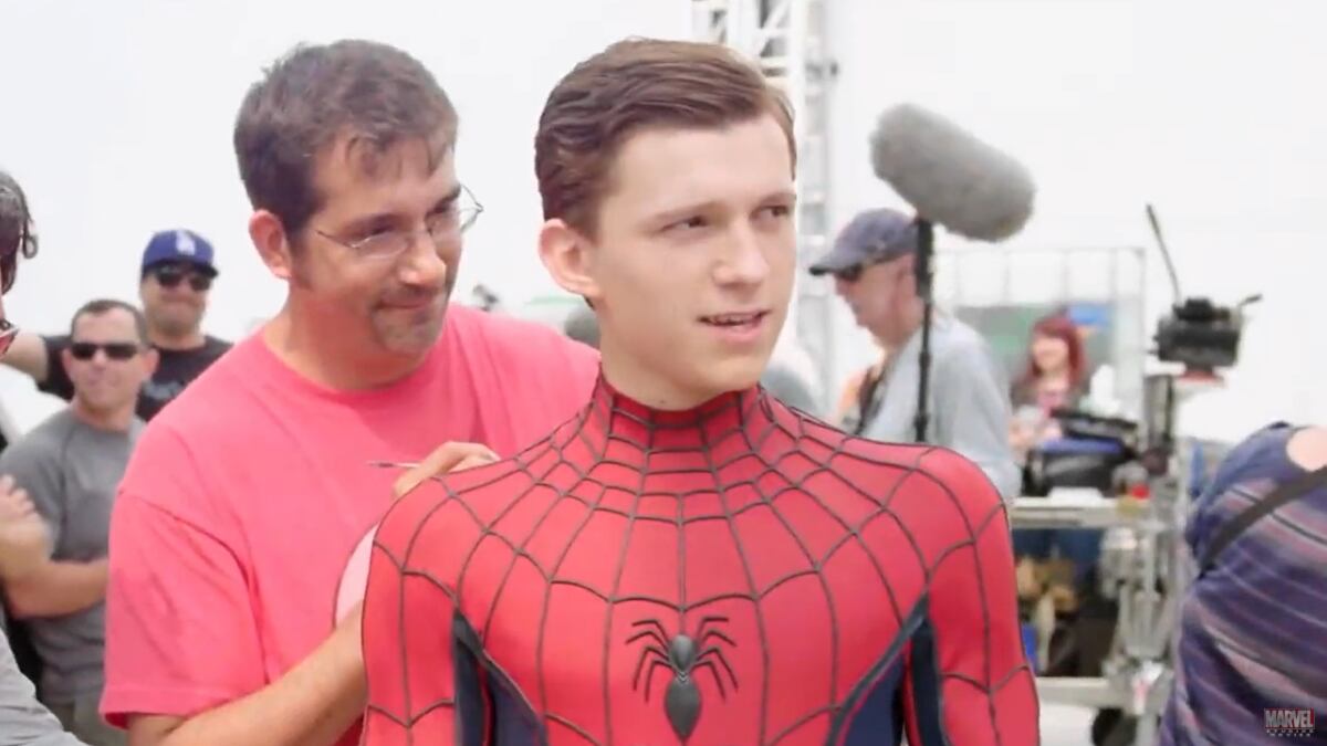 Tom Holland en el detrás de cámaras de la película ‘Capitán América:Civil War’ Foto: vía Marvel Studios Movies