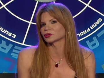 Mhoni Vidente asegura que Ángela Aguilar tendrá un bebé; será muy parecido al abuelo