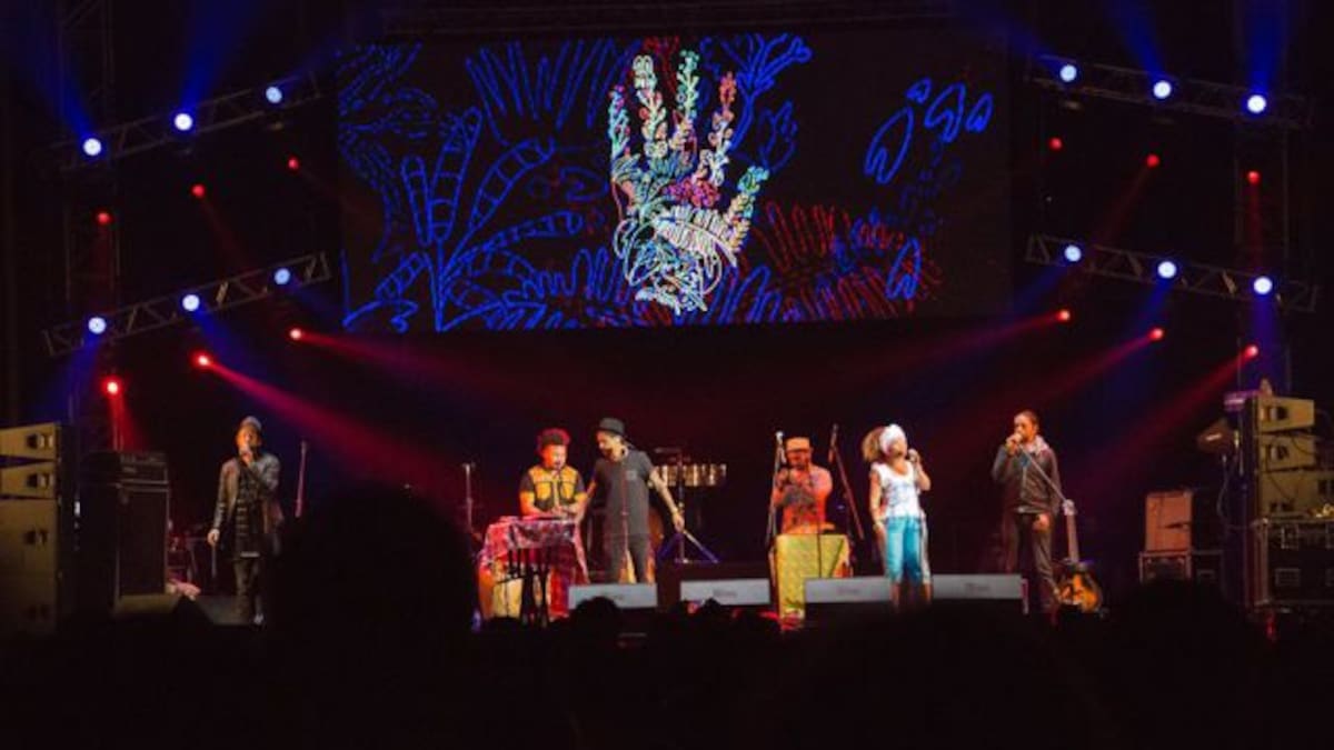 Sidestepper y La 33 pusieron a bailar a los asistentes al Festelar 2016