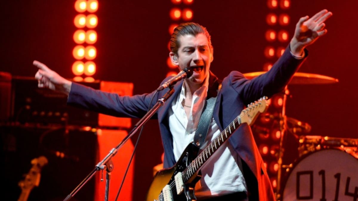 Arctic Monkeys confirmó su regreso a los escenarios
