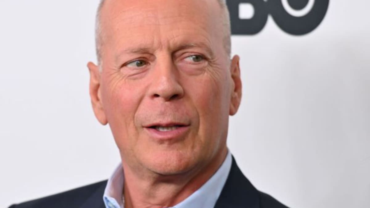 Bruce Willis se niega a usar tapabocas y lo echan de una farmacia